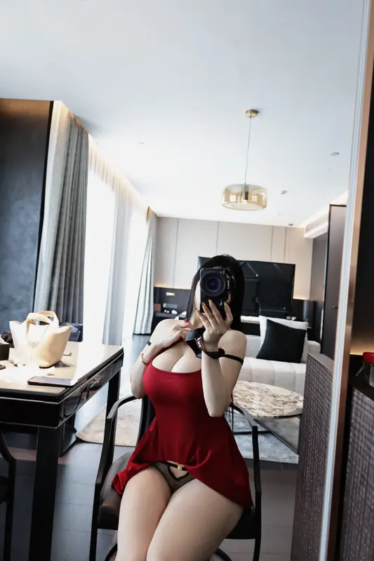 红色包臀 - 左公子666